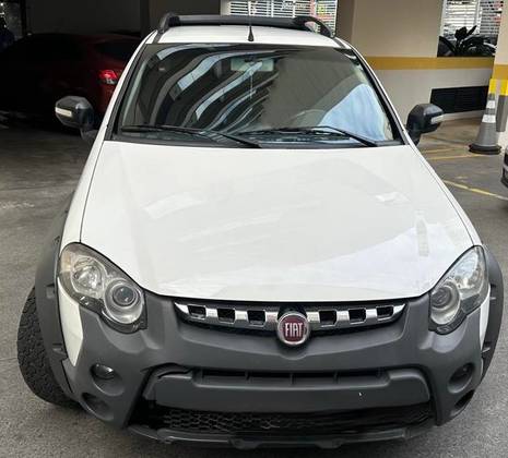 FIAT STRADA 1.8 MPI ADVENTURE CD 16V FLEX 3P MANUAL FIAT STRADA 1.8 MPI ADVENTURE CD 16V FLEX 3P MANUAL